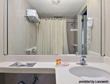Motel Howard Johnson By Wyndham North Plainfield